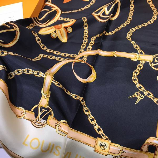 Louis Vuitton Scarf LVC00532